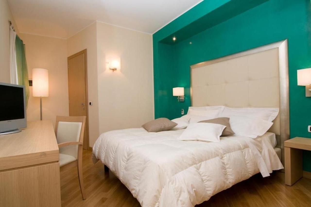 Hotel Europa Padova Luaran gambar