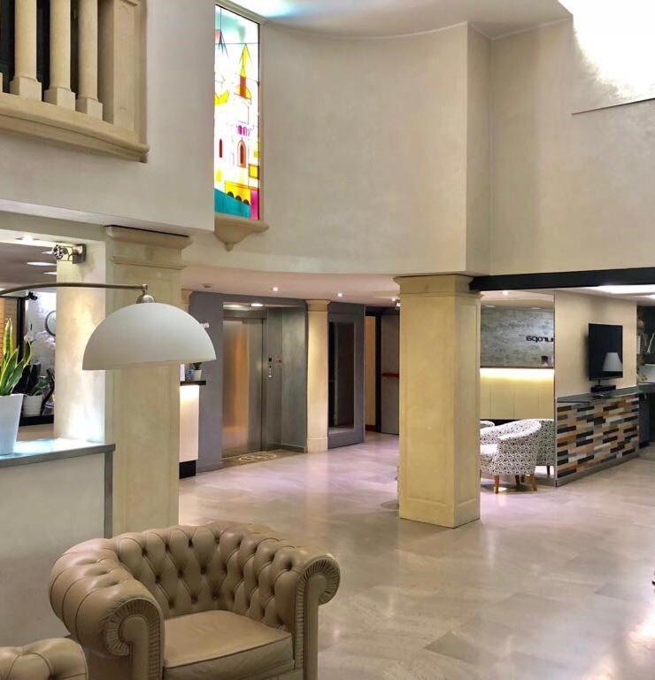 Hotel Europa Padova Luaran gambar