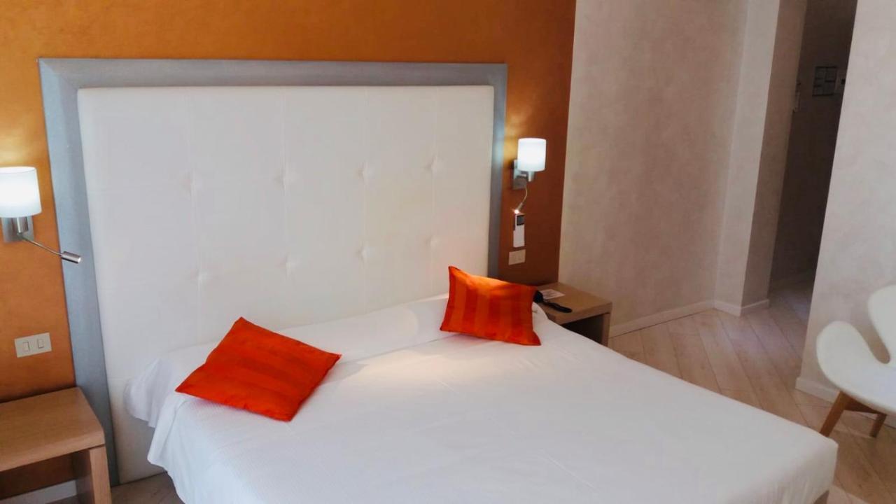 Hotel Europa Padova Luaran gambar
